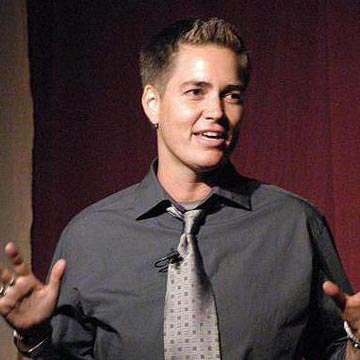 ian1.jpg